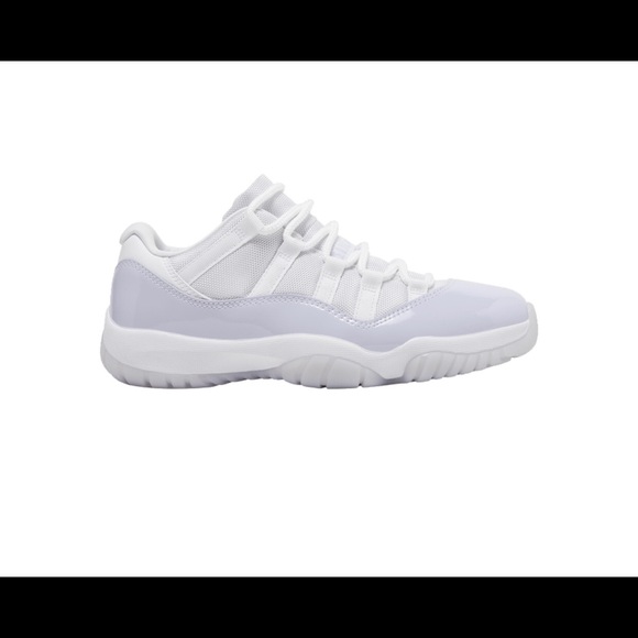Air Jordan 11 Retro Low ‘Pure Violet’